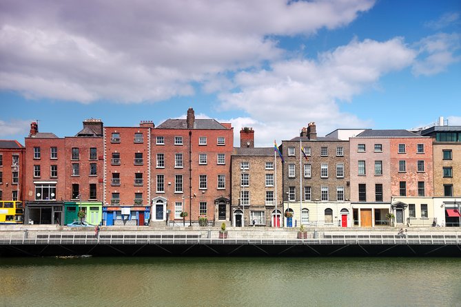 Dublin Public Transport and Hop-On Hop-Off Sightseeing Bus Tour - The Hop-On Hop-Off Ride: Audio Commentary and Driver Personality