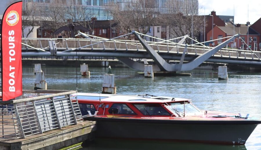 Dublin: River Liffey Sightseeing Cruise - Boarding at The Sean O Casey Footbridge: Simple, but Timing Matters