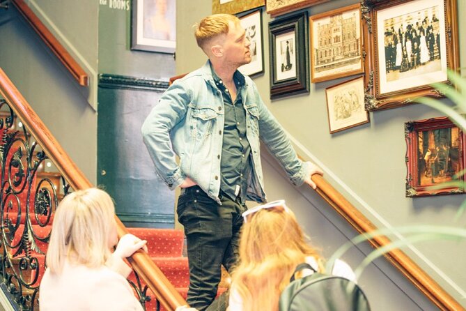 Dublin Storytelling Pub Tour - 3 stops, drinks & local snacks - The storytelling trail through Dublin pubs