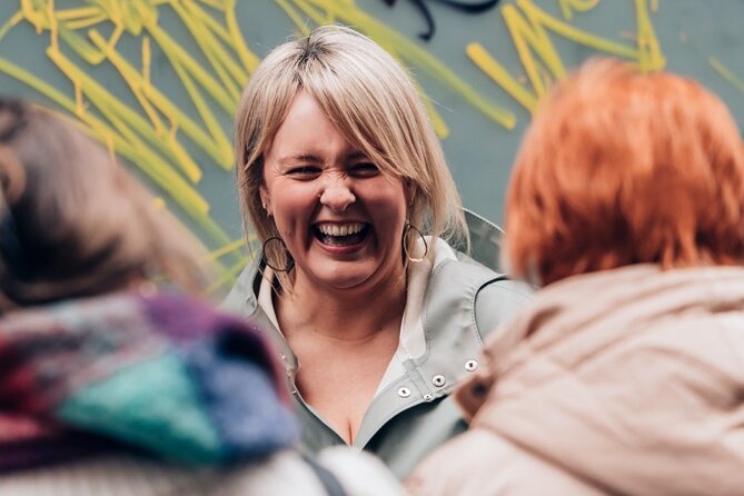 Dublin Storytelling Pub Tour - 3 stops, drinks & local snacks - How long is the experience, and what pacing feels like