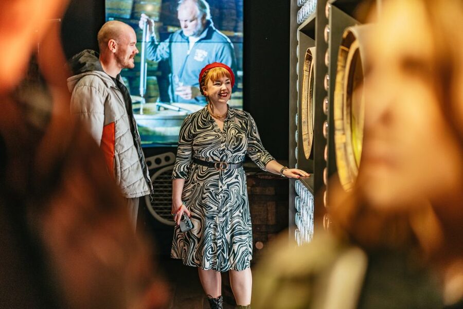 Dublin: Teeling Whiskey Distillery Tour & Tasting - Your Start at 13-17 Newmarket, Merchants Quay