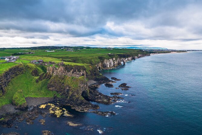 Dublin to Belfast, Dunluce Castle and Giant's Causeway Day Tour - Quick highlights you should know