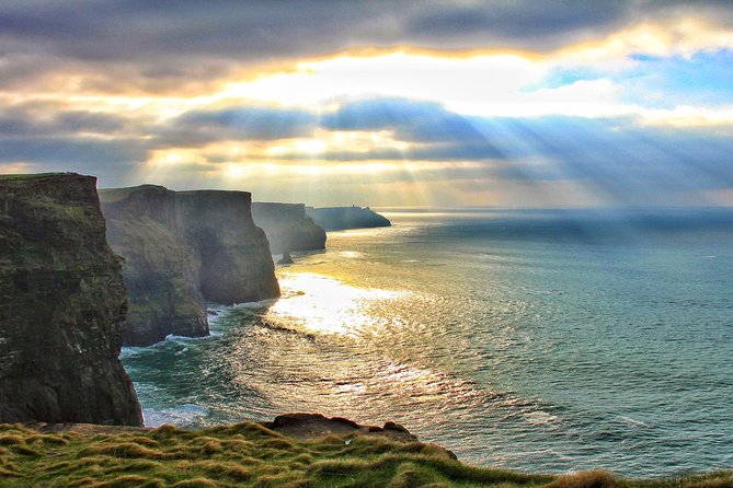 Dublin to Cliffs of Moher, including Wild Atlantic Way and Galway - Galway City timing around Eyre Square and the optional walking tour