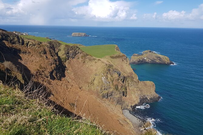 Dublin To Giants Causeway Private Luxury Tour - Price and value: why $695.66 can make sense