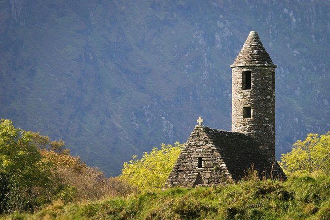 Dublin to Powerscourt, Wicklow and Glendalough Small Group Tours - Starting in Dublin: Molly Malone at 9:20