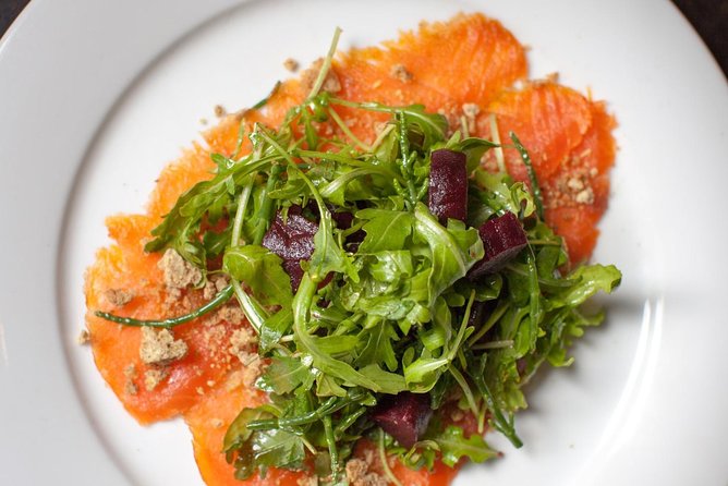 Dublin Traditional Irish 3 Course Meal Walking Tour with Local - Meet at Powerscourt Townhouse Centre, Then Start Eating While Walking
