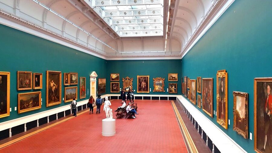 Dublin: Treasures of Ireland Museums Private Tour - The National Library stroll: Yeats and Ireland through words