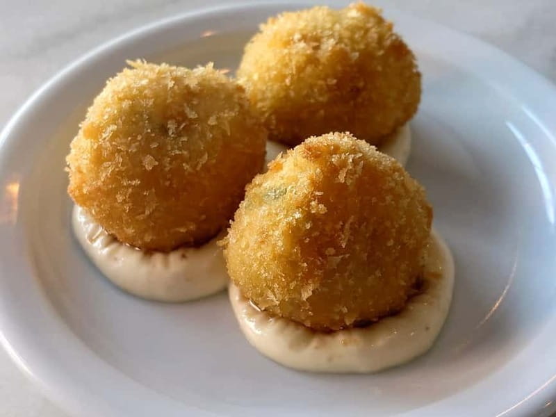Dublin: Walking Tour for Foodies with Tastings - Why a Dublin foodie walking tour works