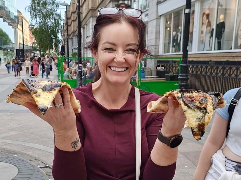 Dublin: Walking Tour for Foodies with Tastings - Toasties and pizza stops that actually taste like Dublin