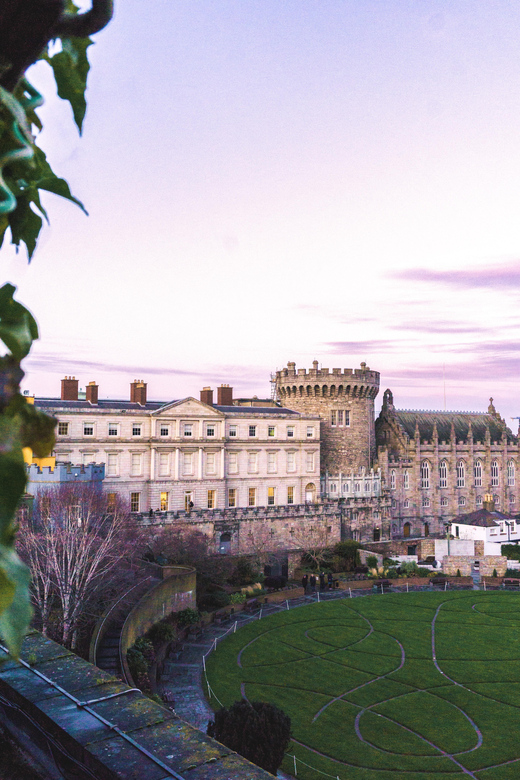 Dublin Walking Tour: Top 10 highlights - Temple Bar District and the Guinness Heritage tie-in