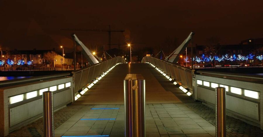 Dublin Welcome Tour: Private Tour with a Local - The meeting point setup that saves time on day one