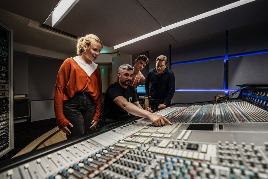 Dublin: Windmill Lane Recording Studios Tour - Technology changes, in plain language