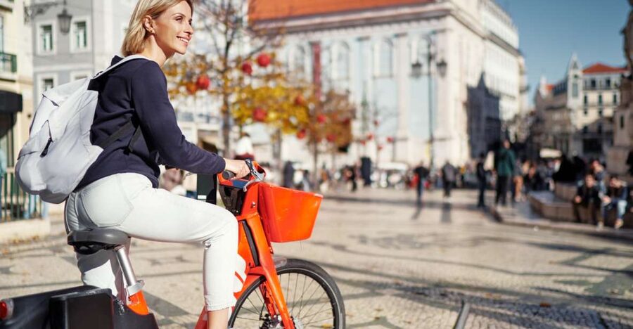 Eco Bike Tour of Dublin City Top Attractions and Nature - Two-Hour Route: The Best of Dublin (Wood Quay, Two Cathedrals, Temple Bar)