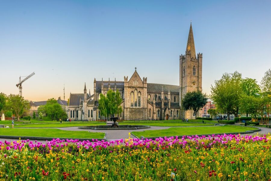 Eco Bike Tour of Dublin City Top Attractions and Nature - Six-Hour Challenge: Kilmainham Gaol and the War Memorial Gardens