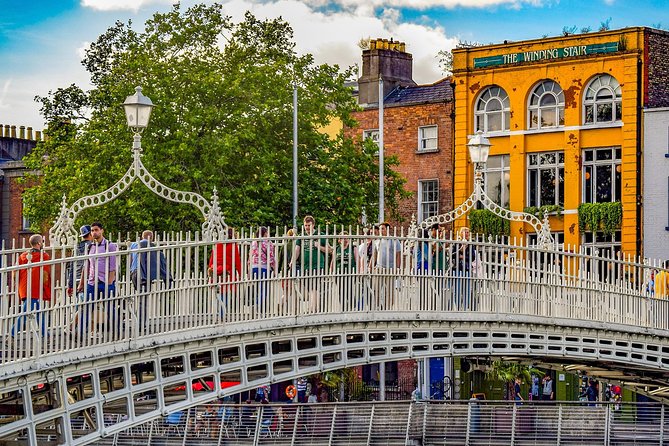Explore the Instaworthy Spots of Dublin with a Local - Stop 1: James Joyce Statue, Dublin’s literary warm-up