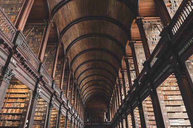 Explore the Instaworthy Spots of Dublin with a Local - Start at James Joyce Statue, then build a photo plan