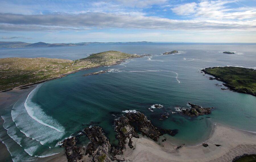 From Dublin: 2-Day Cork, Blarney Castle & Ring of Kerry Tour - Why the Ring of Kerry circuit works better on a guided two-day trip