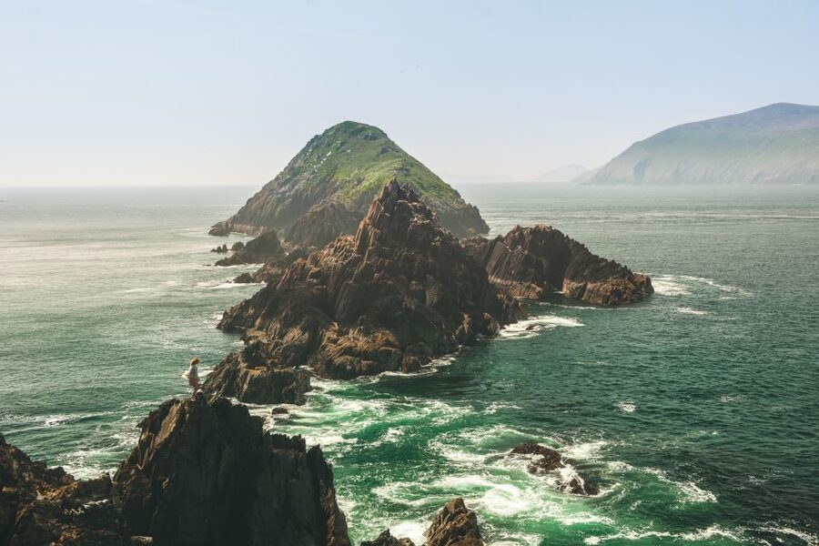 From Dublin: 5-Day Tour to the Southwest with Accommodation - Dingle Peninsula Atlantic Walks: Feeling the Coast Up Close