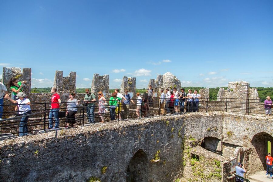 From Dublin: Blarney, Rock of Cashel and Cahir Castles Tour - Timing, Pacing, and What You Should Bring for a 12-Hour Day