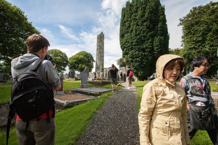 From Dublin: Celtic Boyne Valley and Ancient Sites Tour - Hill of Tara: the coronation story told with your feet on the ground