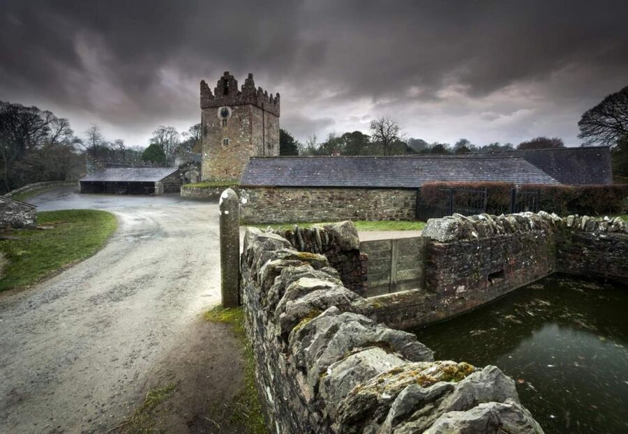 From Dublin: Game of Thrones Winterfell Locations Tour - Price and Value: Is $90 Worth a Stark Gear Day?