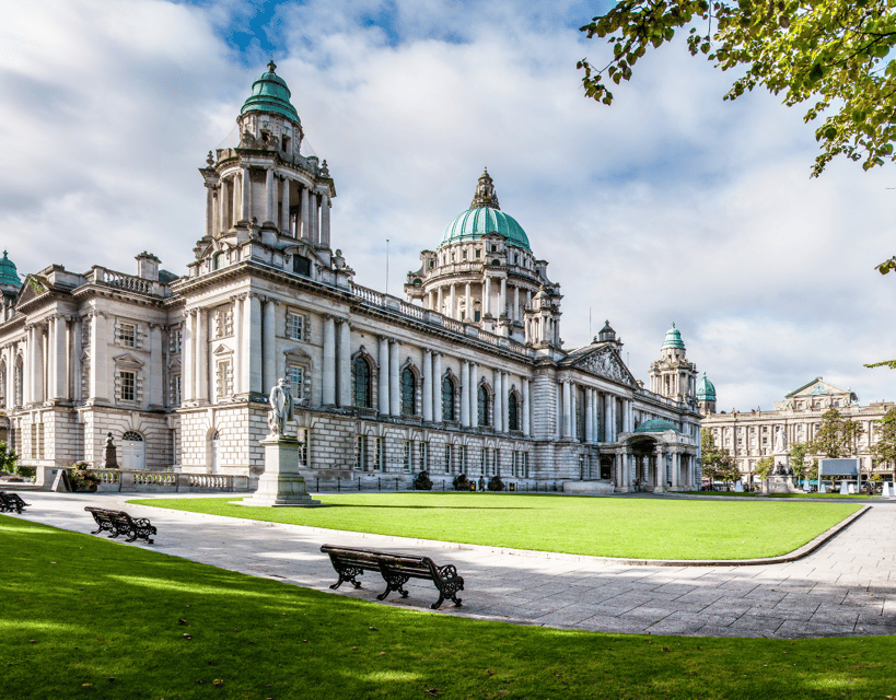 From Dublin: Giant's Causeway, Dark Hedge & Belfast Tour - Lunch, Costs, and How to Avoid the Common Time Trap