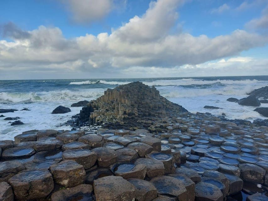 From Dublin: Giants Causeway Private Tour - What the Tour Price Includes, and Where You Pay Extra