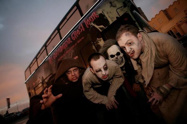 From Dublin: Gravedigger Ghost Bus Tour - Gravediggers Pub and the Complimentary Ghoulish Brew