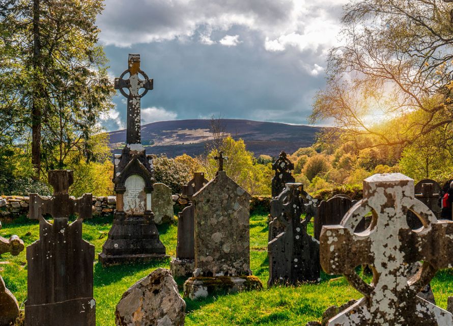 From Dublin: Half-Day Trip to Glendalough and Wicklow - The Upper Lake walk: how to use your free time for the best views