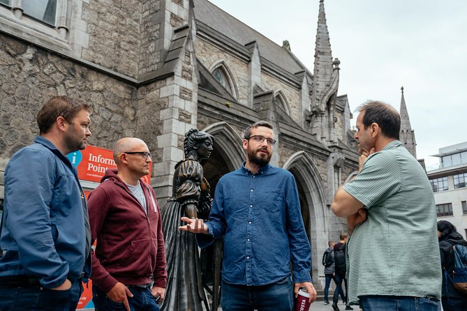 Full Coverage Dublin PRIVATE City Tour With Locals - Starting at Molly Malone, Finishing Inside Dublin Castle