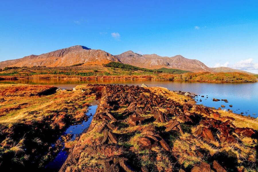 Galway, Cliffs of Moher & Connemara: 2-Day Combo Tour - Day 1: Leaving Dublin at 08:00 and heading toward Connemara
