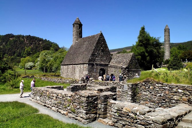 Glendalough & Wicklow Mountains Afternoon Tour from Dublin - The Driver and Guide Factor: When the Coach Ride Gets Fun