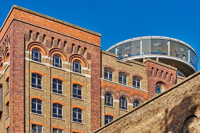 Guinness Storehouse Ticket and Big Bus Dublin Hop-on Hop-off Tour - Live commentary on board, and why it can change your whole ride