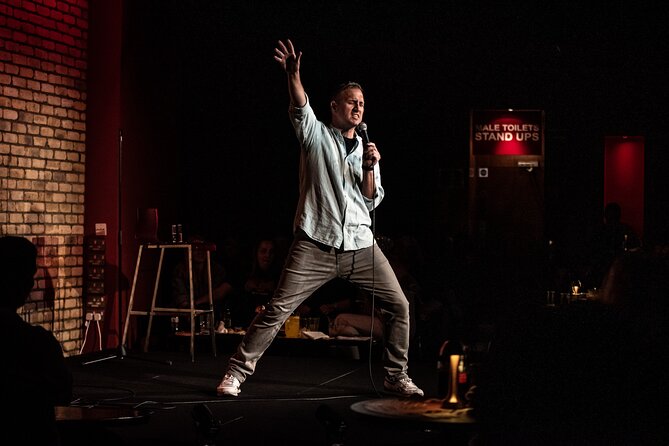 Laughter Lounge Ticket - Ireland's Biggest Comedy Club - Drinks and food: the included beer or wine, plus what to expect from the menu