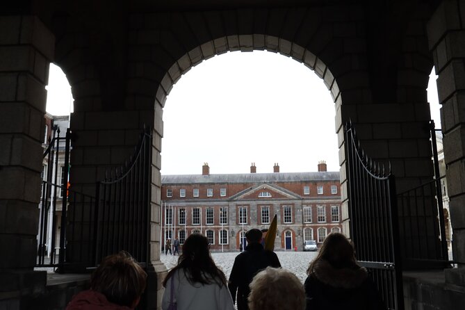 Macabre, Ghostly & Bloody Walking Tour - Where it starts and how the route feels in the real city