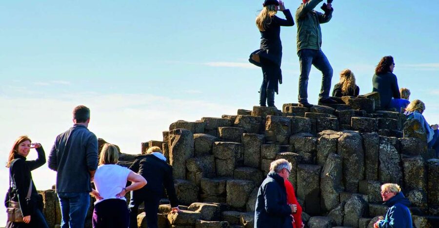 Northern Ireland 3-Day Tour from Dublin - Belfast orientation, murals, and why the Black Taxi is worth thinking about