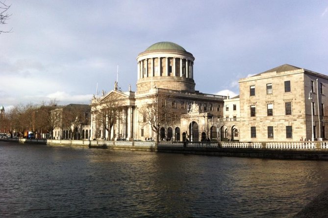 Private Driver Guided Tour of Dublin - Dublin Castle: 30 minutes to connect the dots