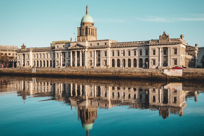 Private Dublin Arrival Transfer - Airport to Hotel / Accommodation - From Customs to Your Driver: The Meet-and-Greet Setup at DUB