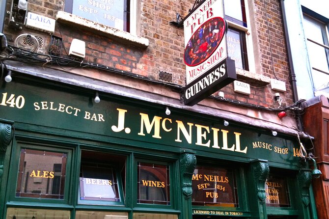 Private Dublin Pub Tour (Walking Tour) - Your guide matters: what the best ones do well