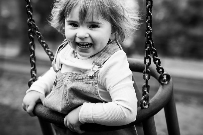 Private Photo Session with a Local Photographer in Dublin - Choosing Photos That Feel Like You: Honeymoon, Family, Solo