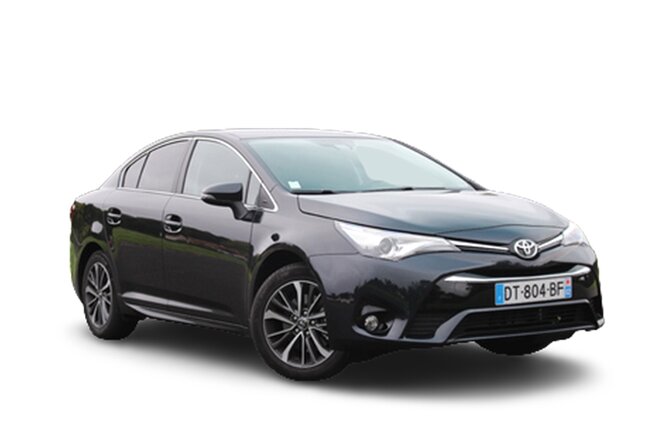 Private Sedan(4 seats) Transfer from Dublin City Center to Dublin Airport - A Smooth Dublin Airport Transfer Without Taxi Guesswork