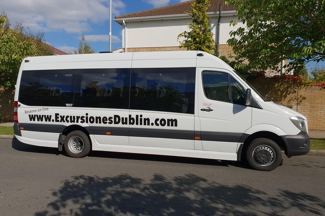 Private tour to the Cliffs of Moher guided in Spanish - A Spanish private day from Dublin: what you’re really buying