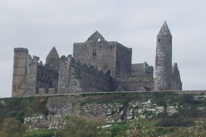 Rock of Cashel, Cahir & Blarney Castle Tour from Dublin - Why This 10-Hour Cashel, Cahir, and Blarney Route Makes Sense