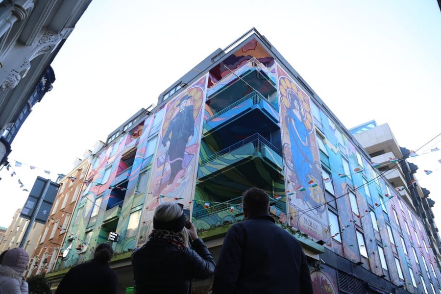 Street Art Walking Tour - Meeting outside The Grand Social, near the Ha’penny Bridge