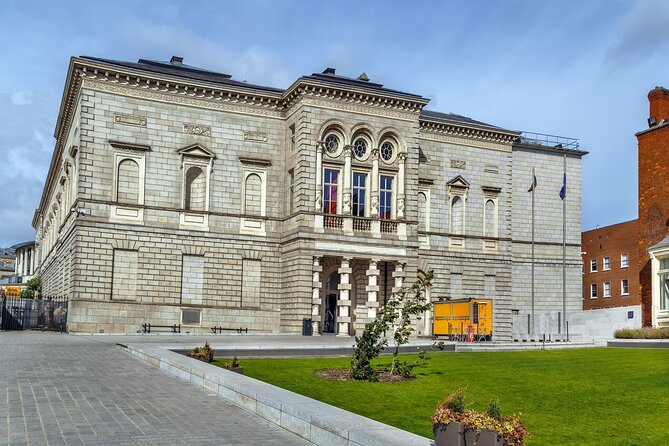 The National Gallery of Ireland Dublin Private Tour, Tickets - Stop 3, Dublin pickup and drop-off: the comfort factor