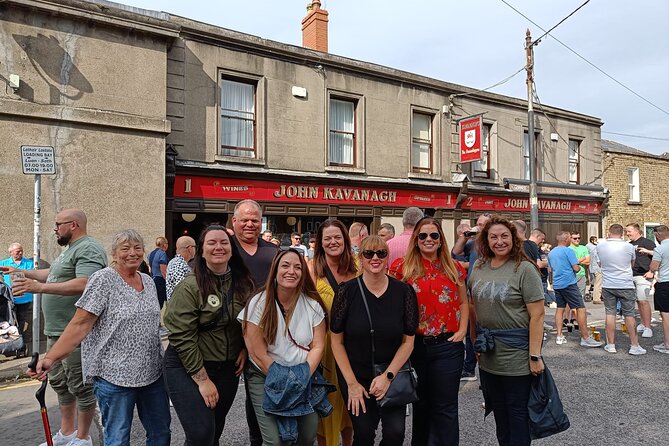 The Perfect Pint Pub Tour - Glasnevin Cemetery and a traditional pub stop for a proper pint