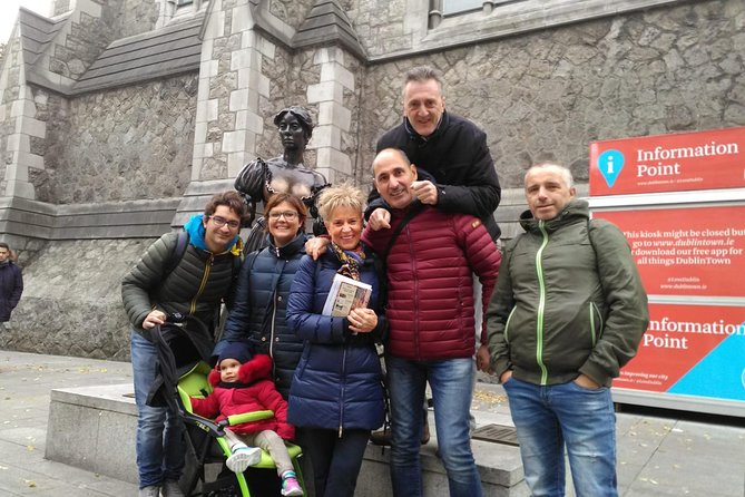 Tour a piedi di Dublino in Italiano - Temple Bar: il quartiere dove si beve, ma la guida ti fa capire anche il contesto