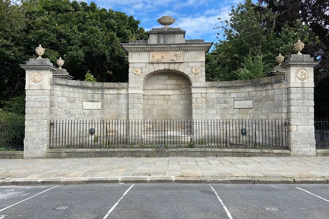 Turtle Bunbury's Dublin: A Self-Guided Audio Tour from a Celebrated Author - Dublin in an Hour, With Stories That Travel Far