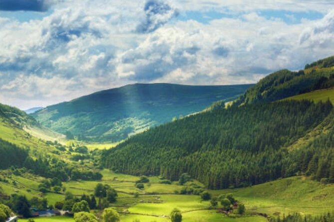 Wicklow and Glendalough Private Chauffeured Sightseeing Tour - Timing, distance, and why this day works as a 6 to 8 hour plan