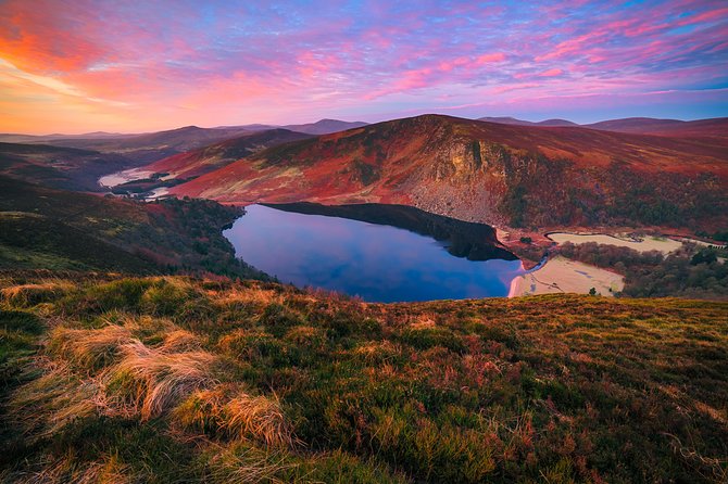 Wicklow tour of Glendalough - Glendalough Sightseeing: Guided Stops and History Narration